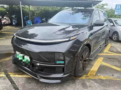Li Auto Li L9 · 2023 год