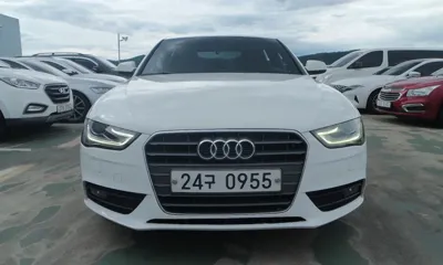 Audi A4 2015, 117000 км, за 5139.22 USD