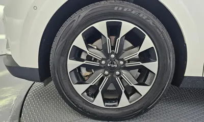 Kia Canival 2023, 72589 км, за 18970.72 USD
