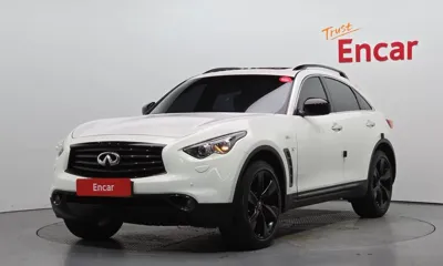 Infiniti QX70 · 2016 год