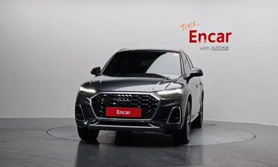 Audi Q5 2022, 53742 км, за 26362.73 USD