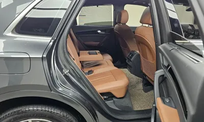 Audi Q5 2022, 53742 км, за 26362.73 USD - фото 12