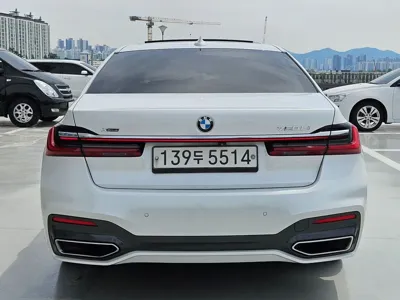 BMW 7-Series 2020, 111619 км, за 35688.81 USD