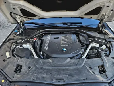 BMW 7-Series 2020, 111619 км, за 35688.81 USD - фото 6