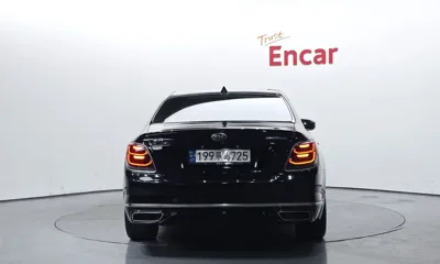 Kia K9 2019, 194351 км, за 8723.91 USD