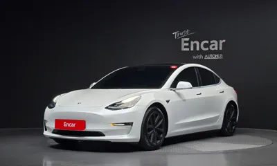 Tesla Model 3 · 2020 год