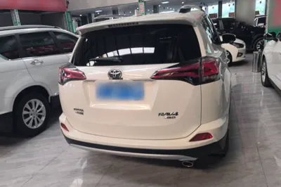 Toyota RAV4 2016, 76600 км, за 12977 USD