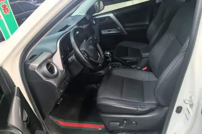 Toyota RAV4 2016, 76600 км, за 12977 USD - фото 17