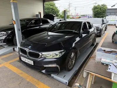 BMW 5-Series 2019, 100177 км, за 17001.44 USD