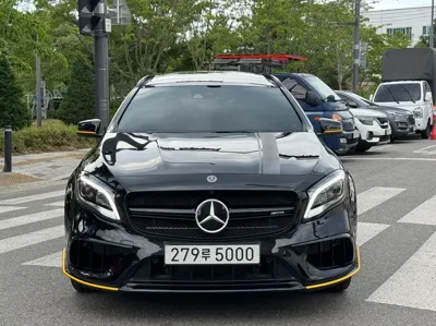 Mercedes-Benz GLA-Class 2018, 72500 км, за 17239.15 USD