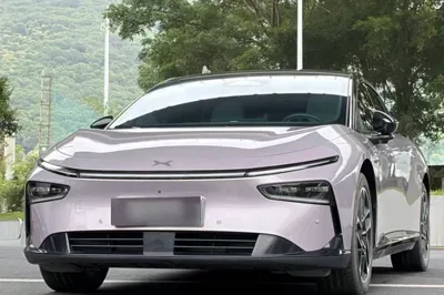 Xpeng P7+ · 2024 год