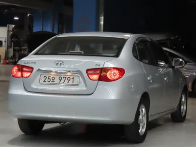 Hyundai Avante 2010, 117080 км, за 1820.19 USD