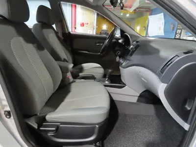 Hyundai Avante 2010, 117080 км, за 1820.19 USD - фото 12