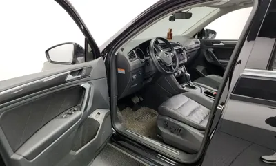 Volkswagen Tiguan 2020, 96826 км, за 13214.4 USD - фото 10