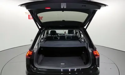 Volkswagen Tiguan 2020, 96826 км, за 13214.4 USD - фото 20