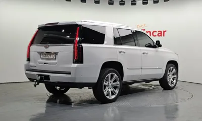 Cadillac Escalade 2020, 56928 км, за 25027.62 USD