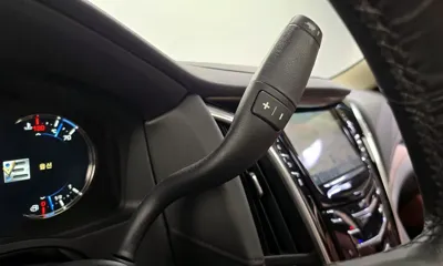 Cadillac Escalade 2020, 56928 км, за 25027.62 USD - фото 9