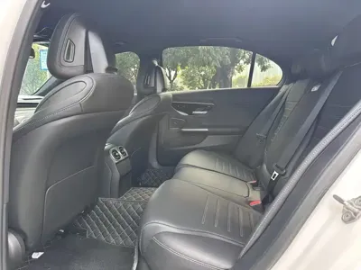 Mercedes-Benz C-Class 2022, 23000 км, за 22630.52 USD - фото 6