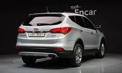 Hyundai Santafe 2014, 189536 км, за 5219.69 USD