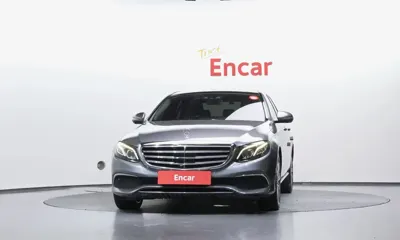 Mercedes-Benz E-Class 2018, 75897 км, за 14886.56 USD