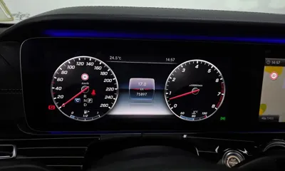 Mercedes-Benz E-Class 2018, 75897 км, за 14886.56 USD - фото 8