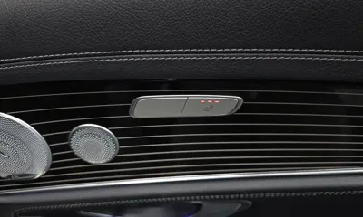 Mercedes-Benz E-Class 2018, 75897 км, за 14886.56 USD - фото 18