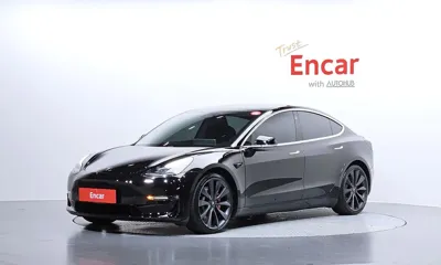 Tesla Model 3 · 2020 год