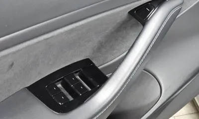 Tesla Model 3 2020, 89452 км, за 19478.84 USD - фото 28