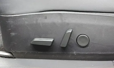 Tesla Model 3 2020, 89452 км, за 19478.84 USD - фото 29