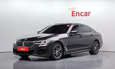 BMW 5-Series · 2021 год