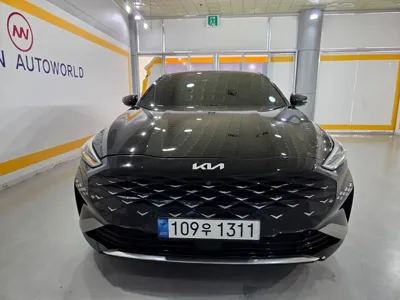 Kia K8 · 2022 год