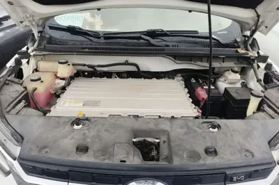 BYD Yuan New Energy 2018, 108699 км, за 6576 USD - фото 24