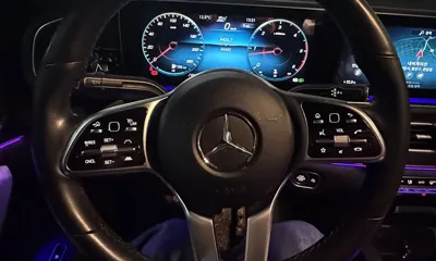 Mercedes-Benz GLE-Class 2023, 71567 км, за 52768.76 USD - фото 6
