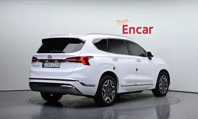 Hyundai Santafe 2023, 76088 км, за 19869.72 USD