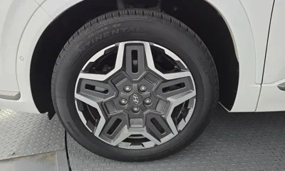 Hyundai Santafe 2023, 76088 км, за 19869.72 USD