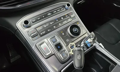 Hyundai Santafe 2023, 76088 км, за 19869.72 USD - фото 9