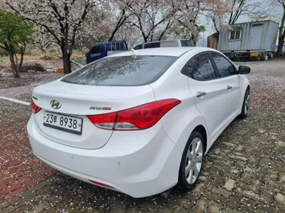 Hyundai Avante 2012, 181304 км, за 2330.31 USD - фото 6