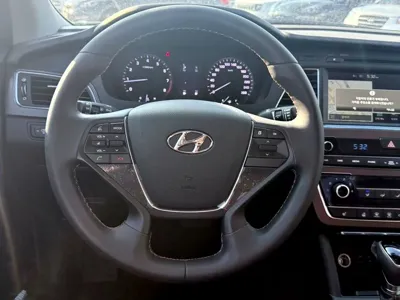 Hyundai Sonata 2017, 8928 км, за 9715.11 USD - фото 9