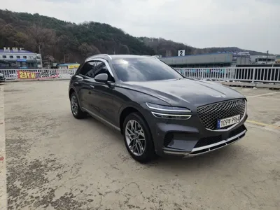 Genesis GV70 · 2024 год