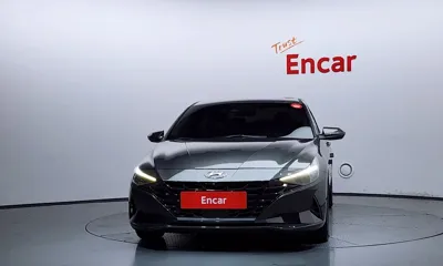 Hyundai Avante 2023, 66351 км, за 10213.38 USD