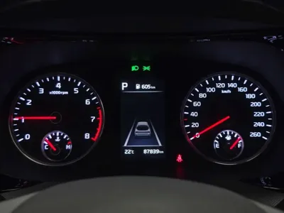 Kia K5 2022, 87839 км, за 8703.59 USD - фото 11
