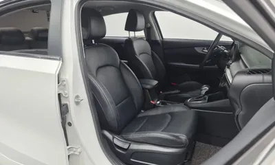 Kia K3 2019, 79278 км, за 6498.62 USD - фото 12