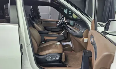 Kia EV9 2024, 66620 км, за 36988.87 USD - фото 12