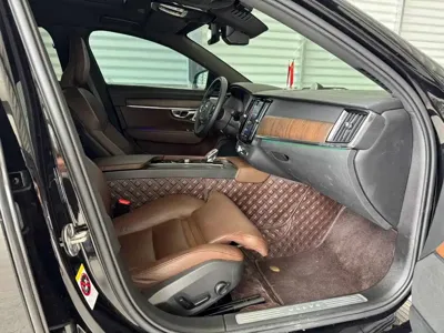 Volvo S90 2023, 43000 км, за 21715.53 USD - фото 7