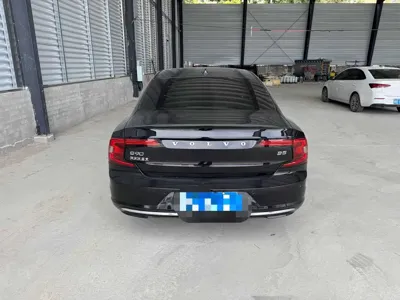 Volvo S90 2023, 43000 км, за 21715.53 USD - фото 9