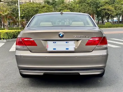 BMW 7 Series 2007, 210000 км, за 2766.28 USD