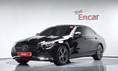 Mercedes-Benz E-Class · 2022 год