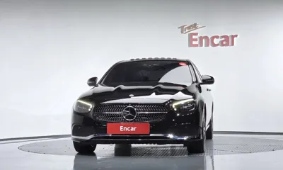 Mercedes-Benz E-Class 2022, 42769 км, за 21498.38 USD