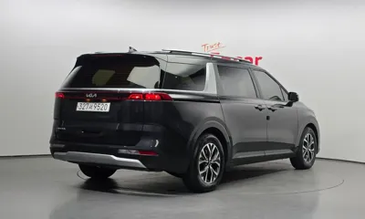 Kia Canival 2023, 153292 км, за 12013.92 USD