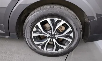 Kia Canival 2023, 153292 км, за 12013.92 USD